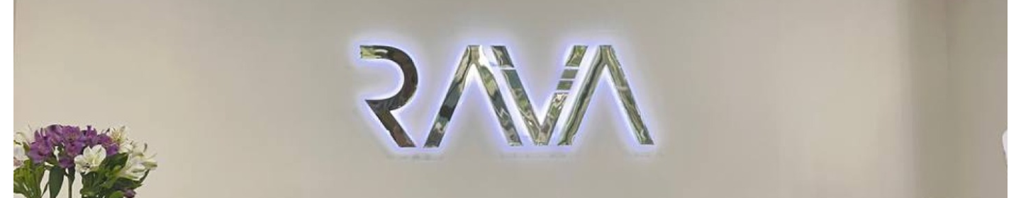 کلینیک مراقب از پوست و مو راوا